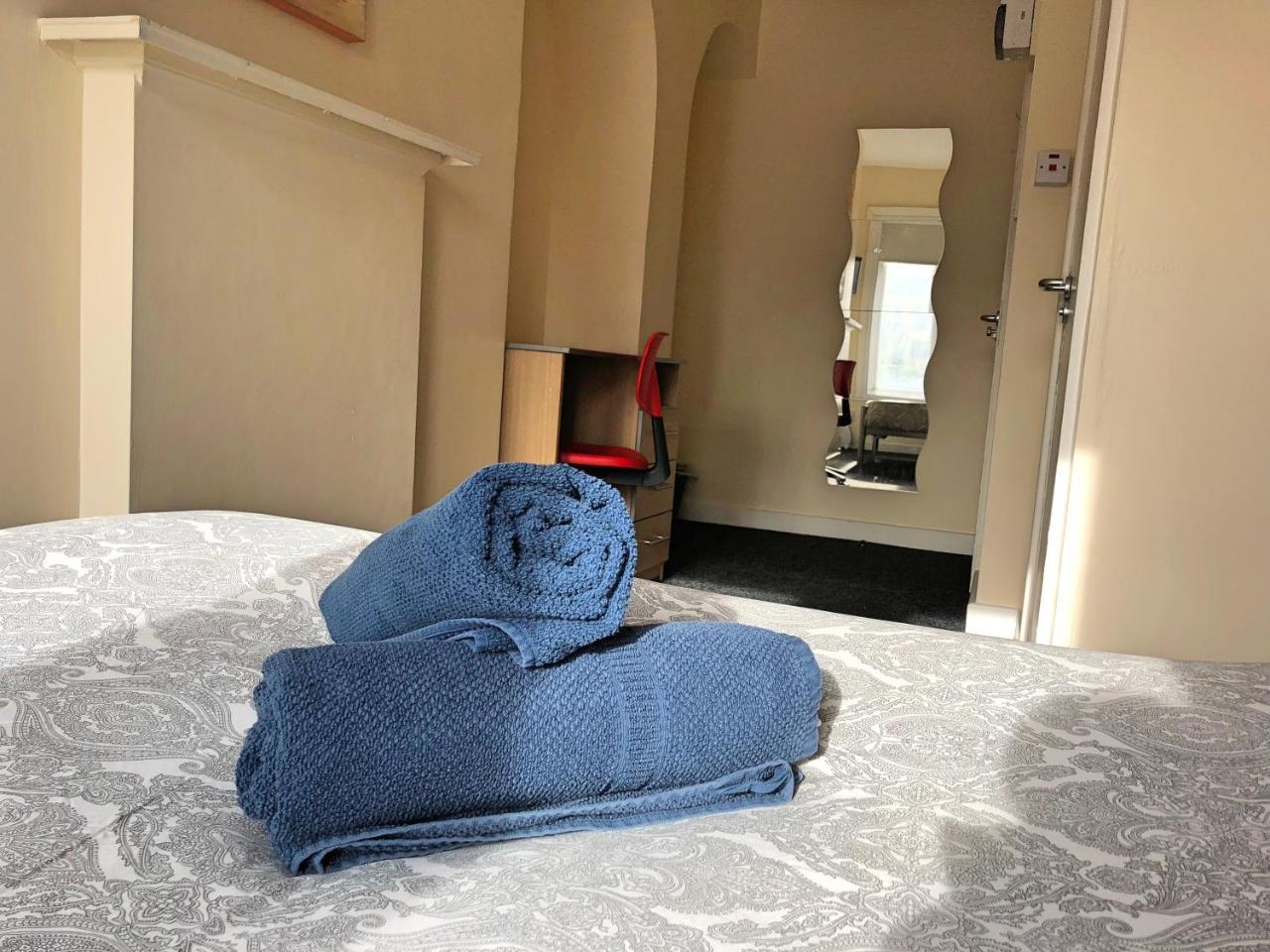 Harley Rooms - Private Double Rooms With Shower Sheffield Bagian luar foto